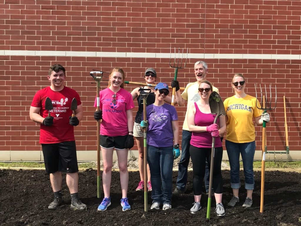 WJW Staff volunteering